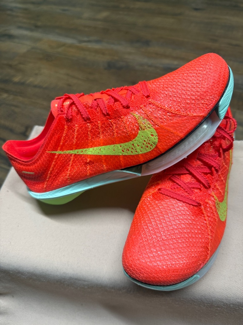 Nike Victory 2 “Track & Field” Distance Spikes